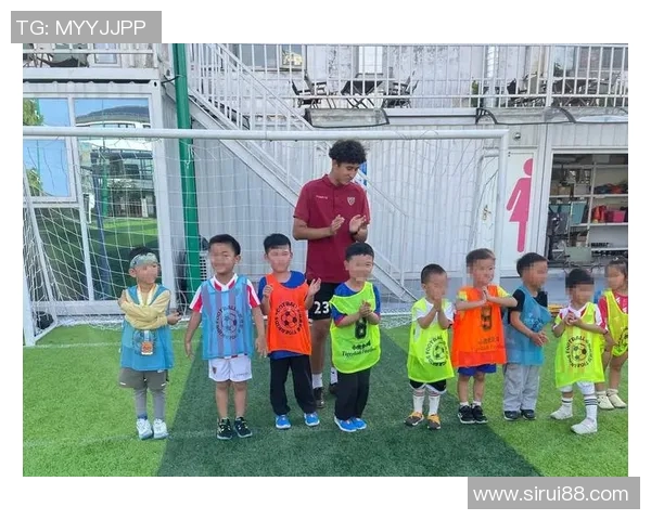 让朋友们共同选择心目中的足球明星，分享热爱与激情的时刻